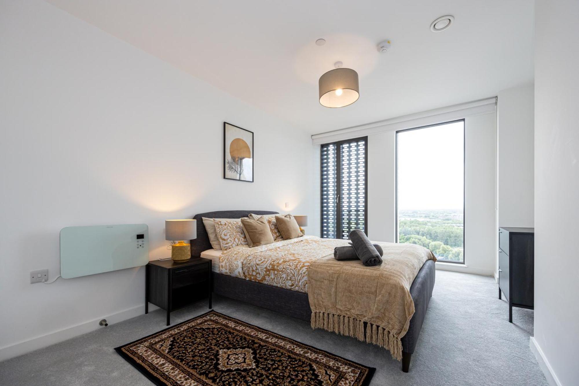 Royal Ebony By Asquare Lettings Apartment Manchester Bagian luar foto