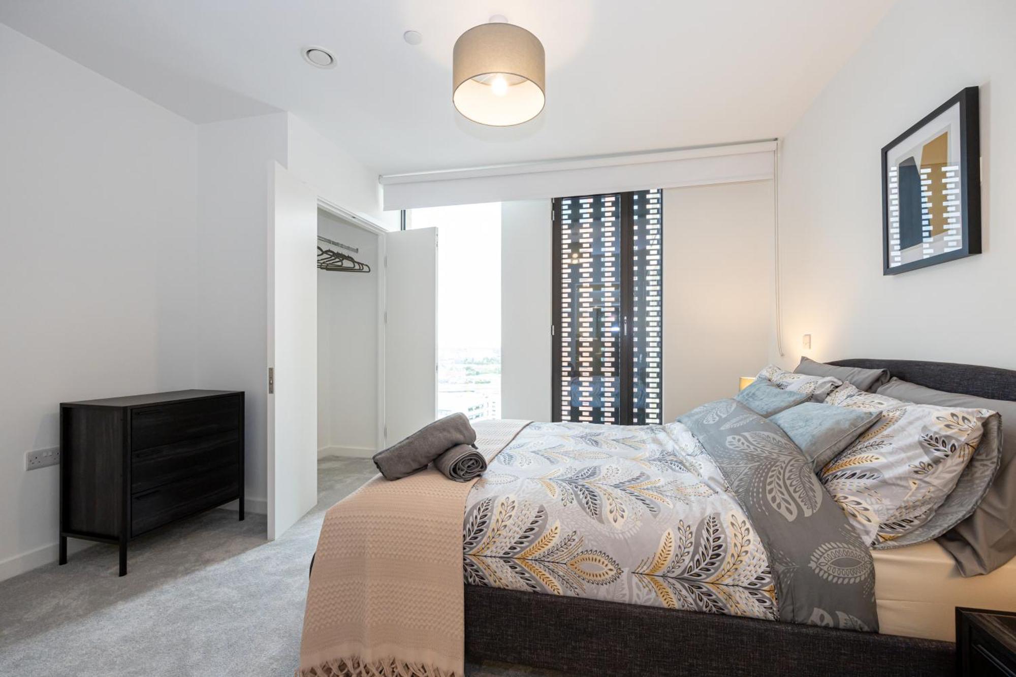 Royal Ebony By Asquare Lettings Apartment Manchester Bagian luar foto
