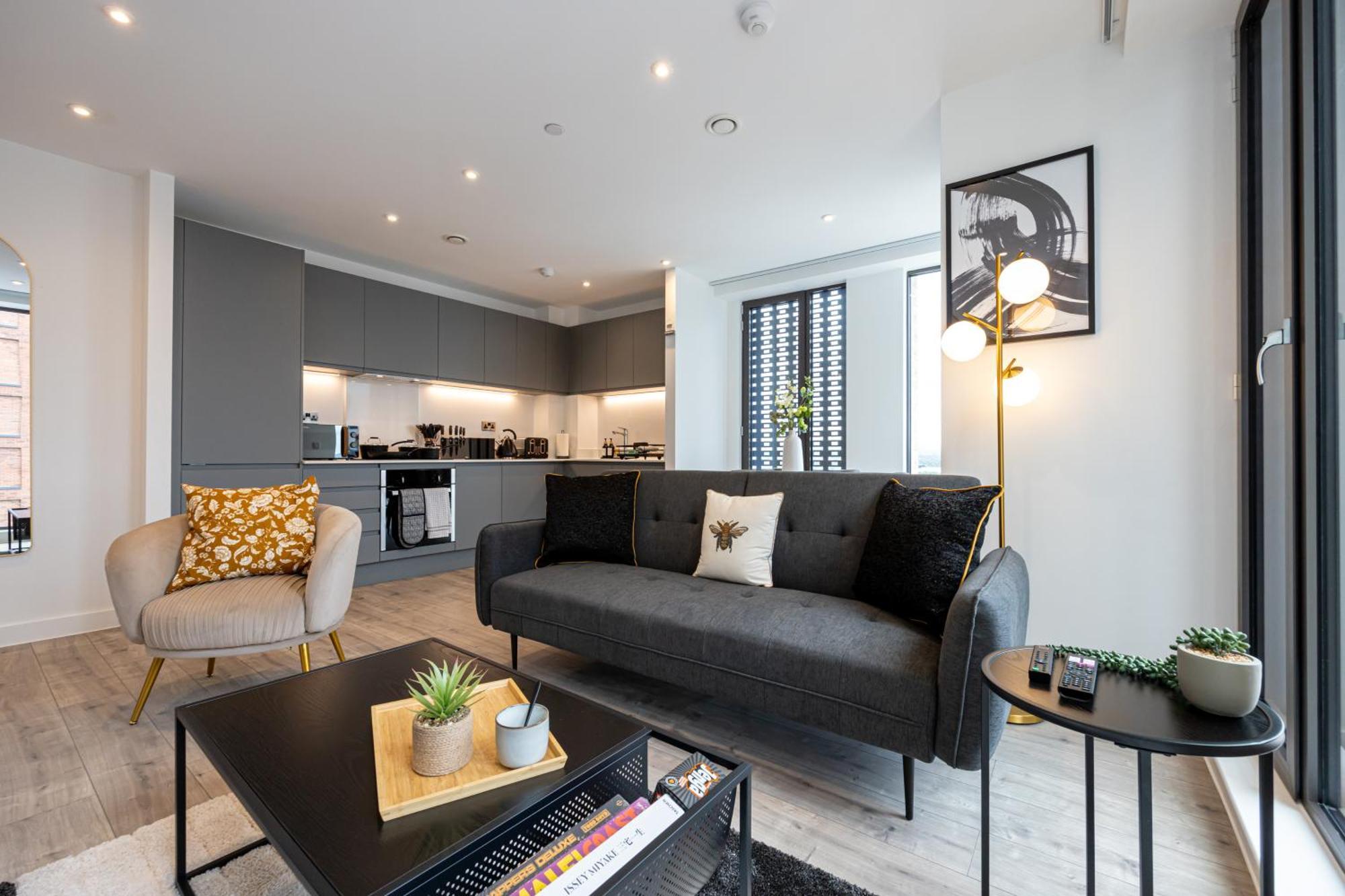 Royal Ebony By Asquare Lettings Apartment Manchester Bagian luar foto
