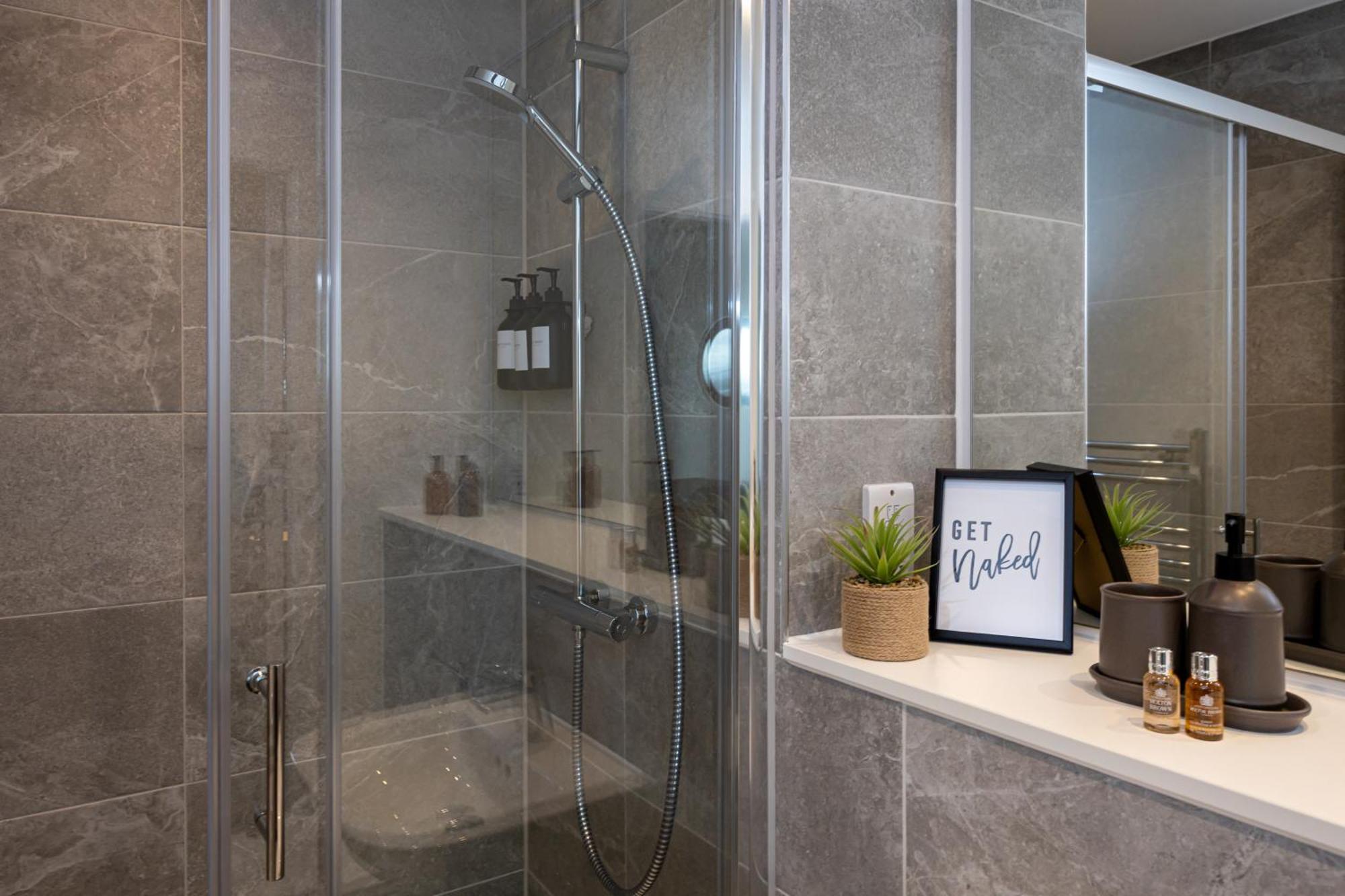 Royal Ebony By Asquare Lettings Apartment Manchester Bagian luar foto