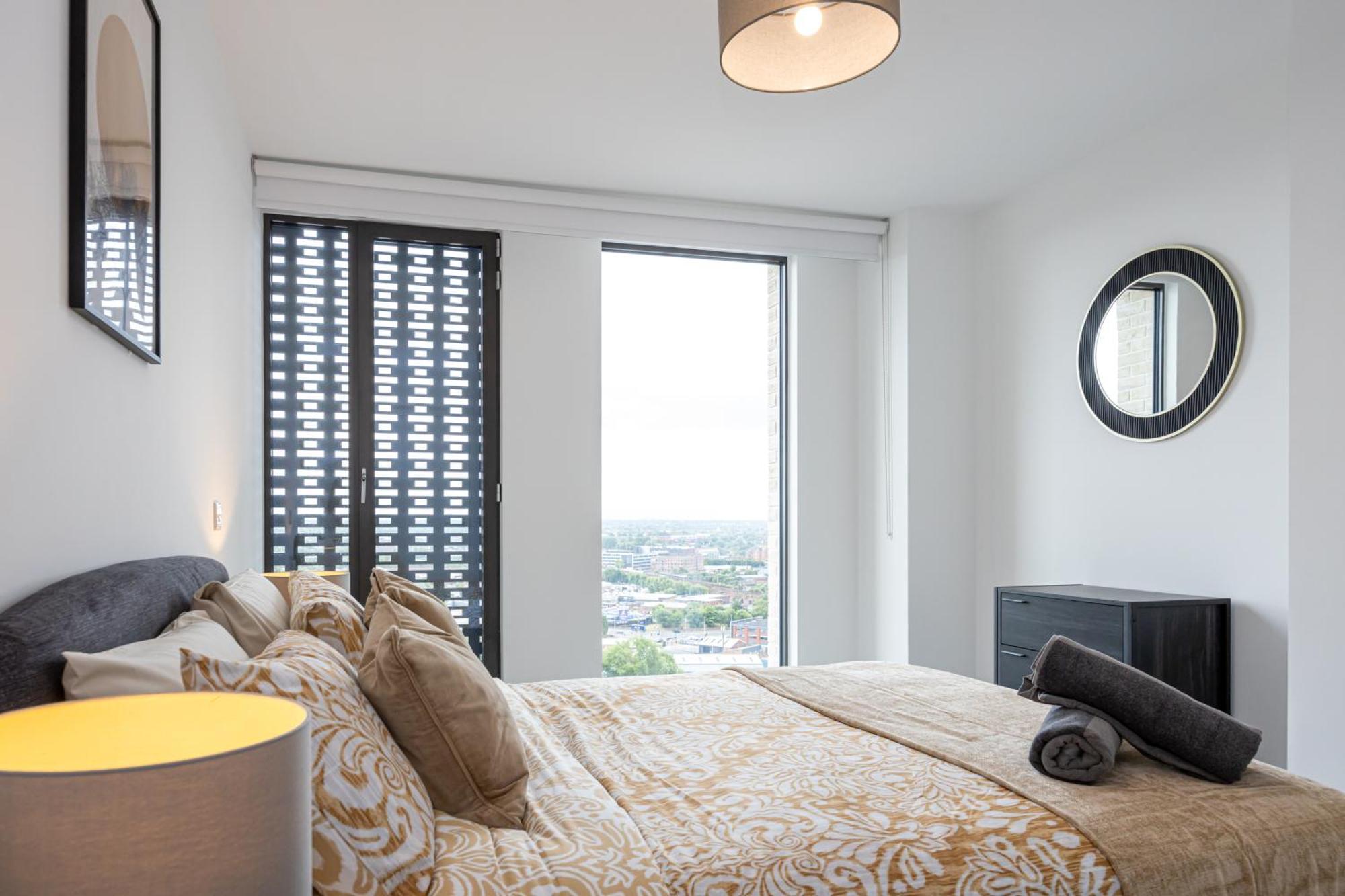 Royal Ebony By Asquare Lettings Apartment Manchester Bagian luar foto